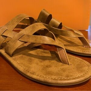 Women's Tan Sandals